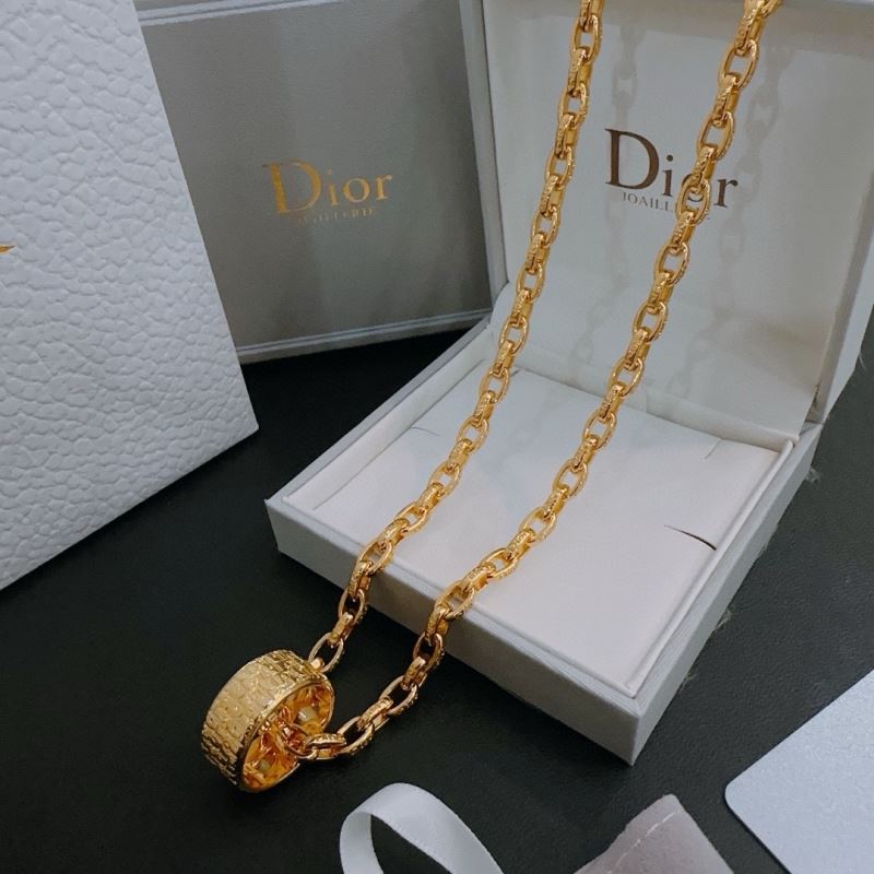 Christian Dior Necklaces